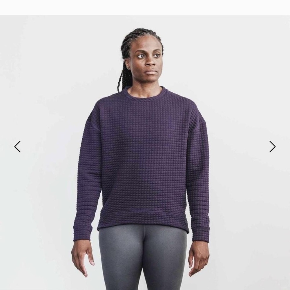 NOBULL Women's Purple Sweatshirt - size small
